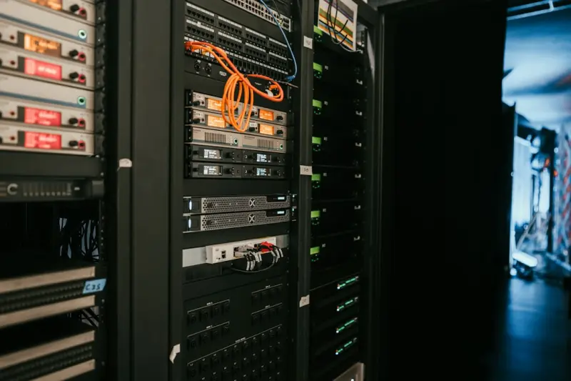 Why Dedicated Servers Are the Missing Piece in Your Hybrid Cloud Playbook - Invision Graphics