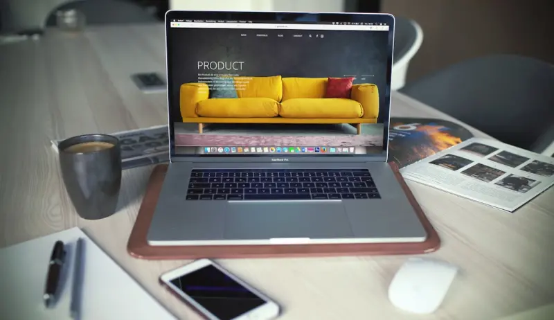 Mobile Web Development: Mastering Adaptive Layouts and Performance in a Fragmented Landscape